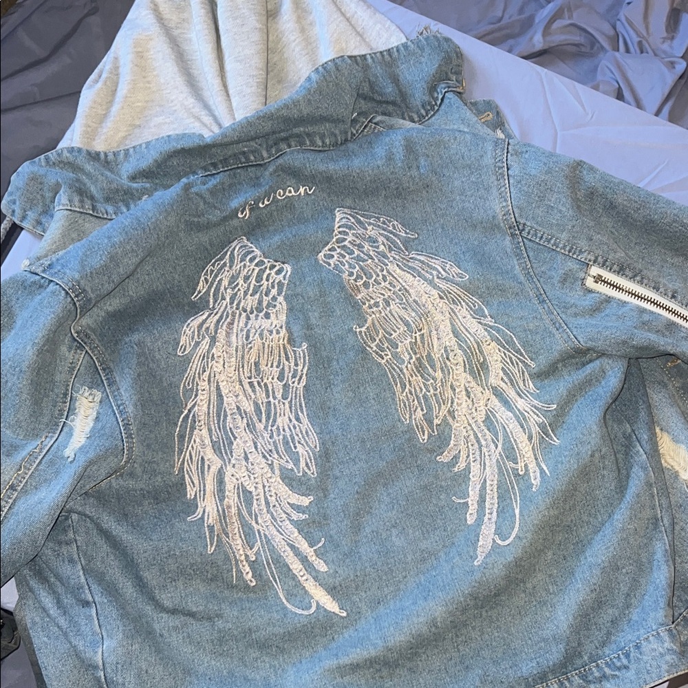 Denim Blue Jean Jacket with Angel Wing Embroidery RARE true vintage jacket